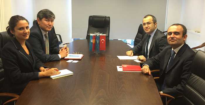 Deputy Secretary-General Abzal Saparbekuly met with Mr. Murat Karakaya General Manager of the Directorate General of Press and Information of the Prime Ministry of Turkey. 