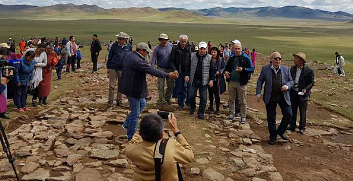 Türk Keneşi Genel Sekreter Yardımcısı Abzal Saparbekuly Uluslararası Türk Akademisi’nin Moğolistan’da düzenlediği 2. Uluslararası Keşif Gezisine iştirak etmektedir.