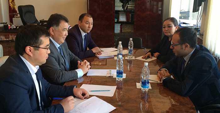 Secretary General of the Turkic Council Ambassador Ramil Hasanov met with Mr. Tuygunaali Abdraimov, President of the Central Election Commission of the Kyrgyz Republic on 4 October 2015.