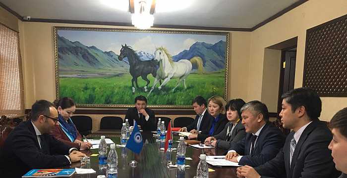 Secretary General of the Turkic Council Ambassador Ramil Hasanov met with Mr. Arzıbek Kojoshev, Minister of Economy of Kyrgyz Republic.