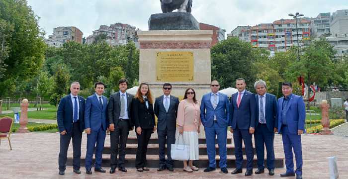 Turkic Council delegation participated in the opening ceremony of Manas Statue held in Istanbul at Sütlüce Park.