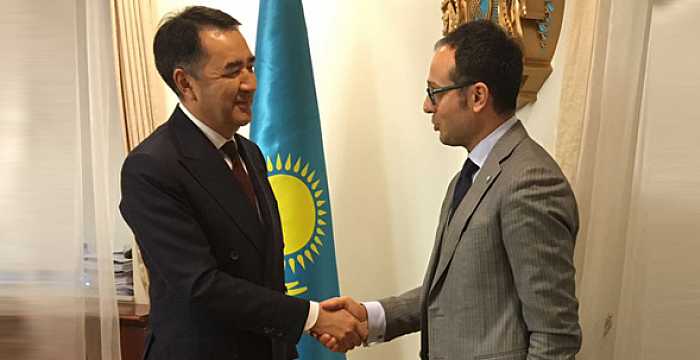 Secretary General Ambassador Ramil Hasanov met with Mr. Bakytzhan Sagintayev First Deputy Prime Minister of the Republic of Kazakhstan.