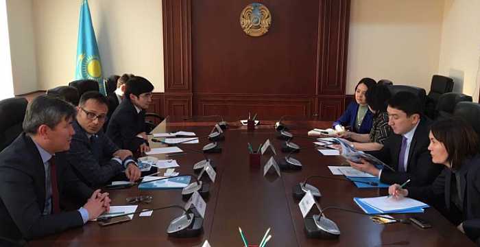 Secretary General of the Turkic Council Ambassador Ramil Hasanov visited Magzum Mirzagaliyev, Deputy Minister of Energy of the Republic of Kazakhstan.