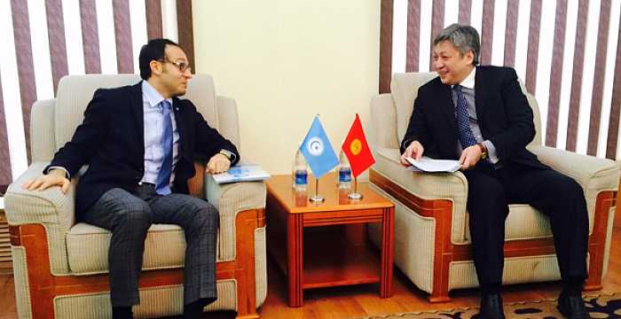 Secretary General of the Turkic Council Ambassador Ramil Hasanov met with the Foreign Minister of the Kyrgyz Republic Erlan Abdildaev.