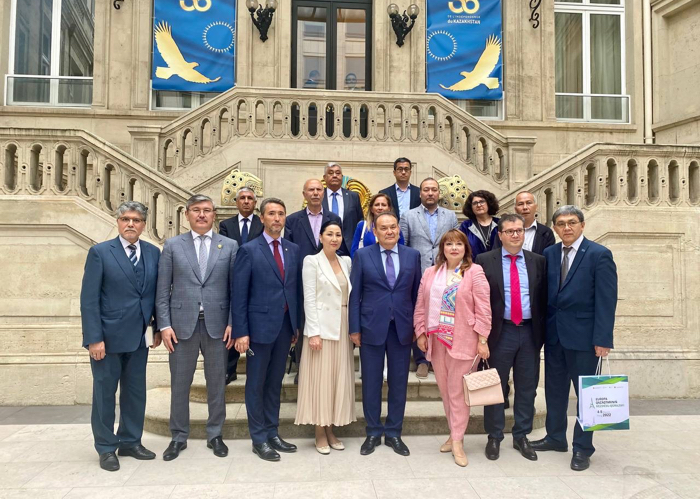 Secretary General attended the meeting of European Kazakh Kurultay in Paris