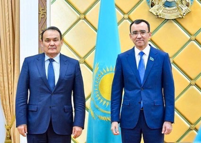 Secretary General met with Chairman of the Senate of the Parliament of Kazakhstan