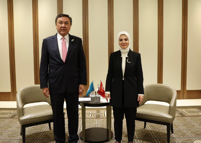 Secretary General of OTS met with the Family and Social Services Minister of Türkiye