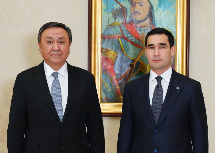 Video footage of the reception of the OTS Secretary General by the President of Turkmenistan.