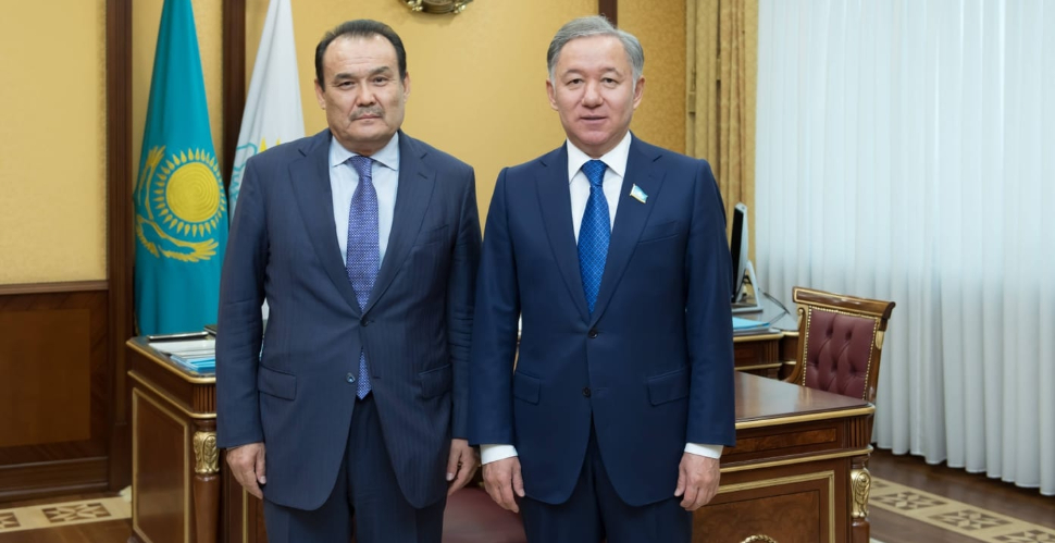 The Secretary General of the Turkic Council Ambassador Baghdad Amreyev met with Chairman of the Mazhilis of the Parliament of the Republic of Kazakhstan H.E. Nurlan Nigmatulin on 21 September 2018.